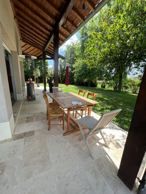 Villa - 170 m² - 6 pièces