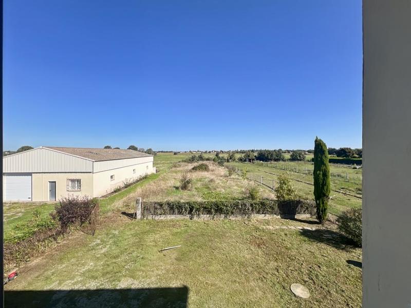 Maison - 166 m² - 8 pièces