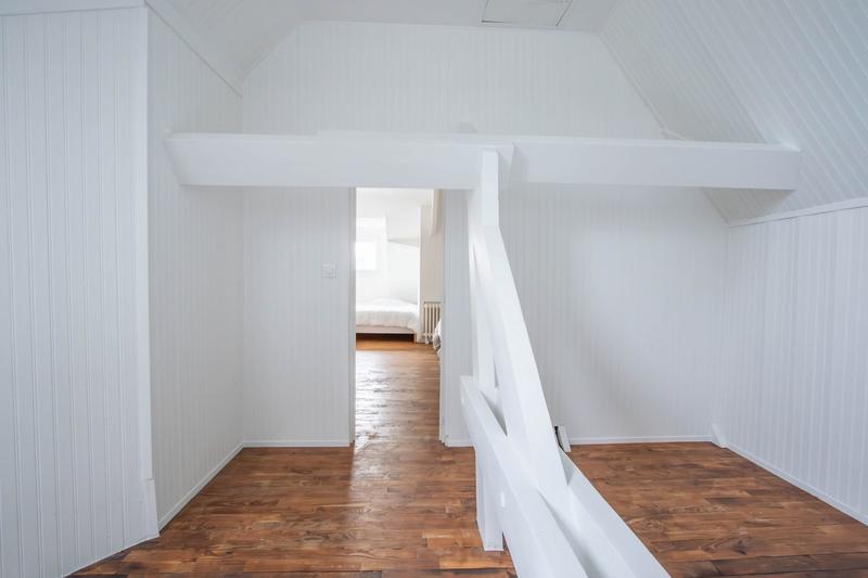 Maison traditionnelle - 174 m² - 6 pièces