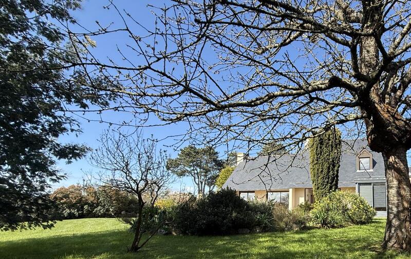 Villa - 166 m² - 8 pièces