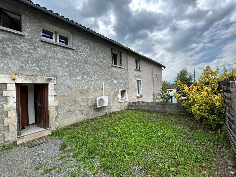 Maison - 387 m² - 15 pièces