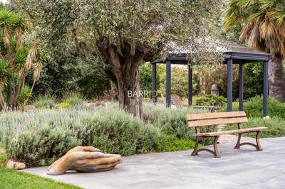 Mas - 213 m² - 4 pièces