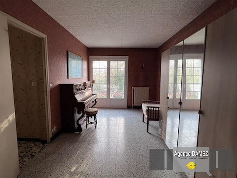 Maison - 200 m² - 8 pièces