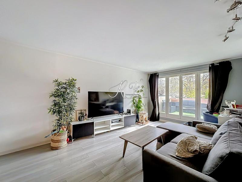 Appartement - 57 m² - 2 pièces