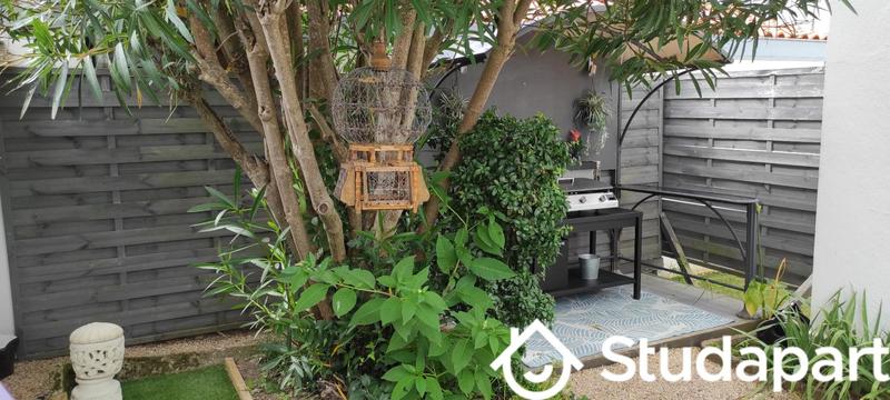 Chambre - 14 m² - 1 pièce