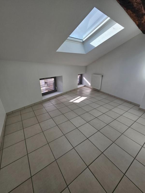 Duplex - 7 m² - 4 pièces