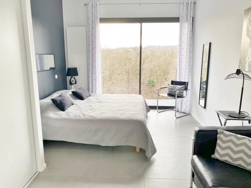 Maison - 207 m² - 5 pièces