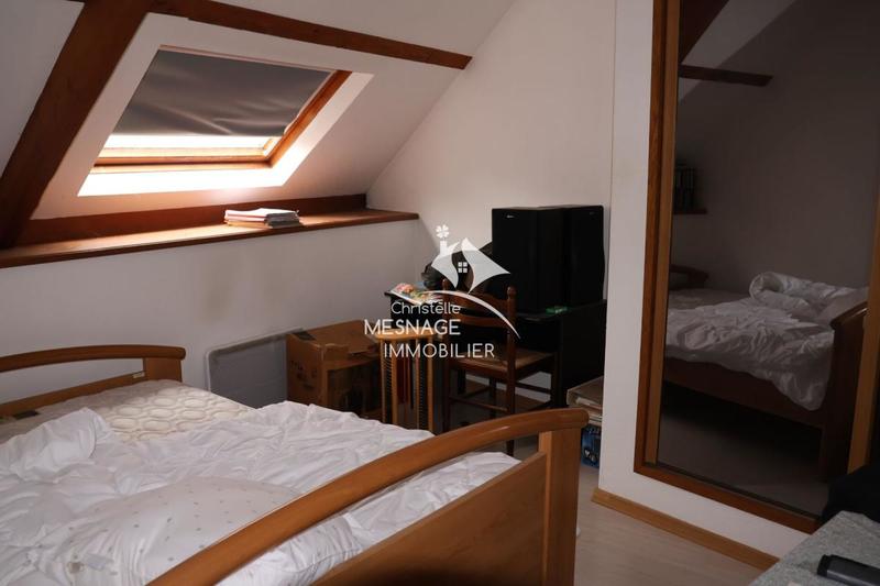 Maison en pierre - 178 m² - 6 pièces