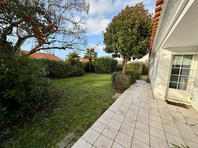 Maison - 102 m² - 4 pièces