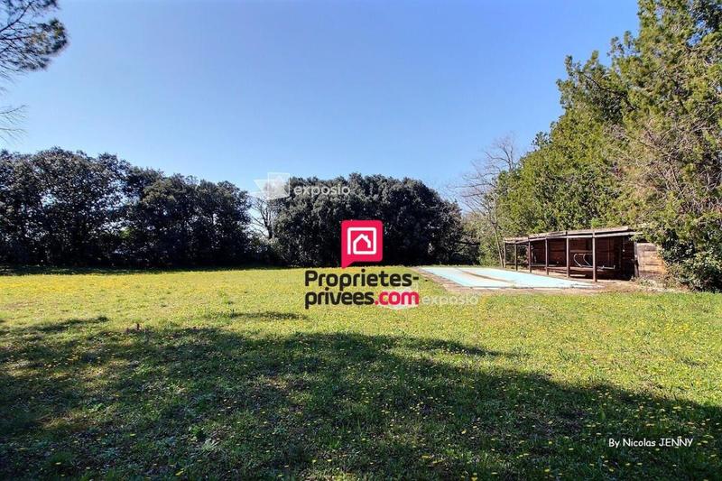 Maison - 266 m² - 7 pièces