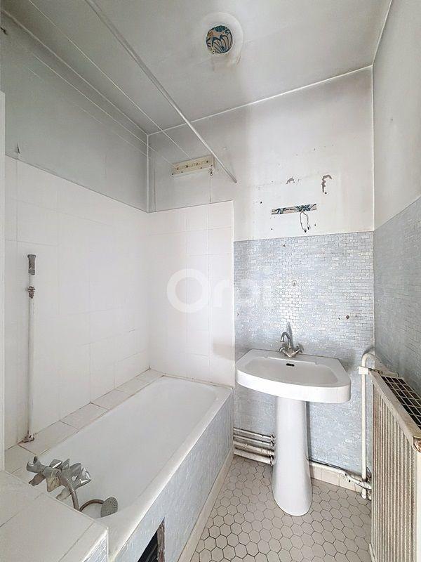 Studio - 25 m² - 1 pièce