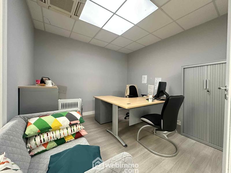 Immeuble - 256 m² - 14 pièces