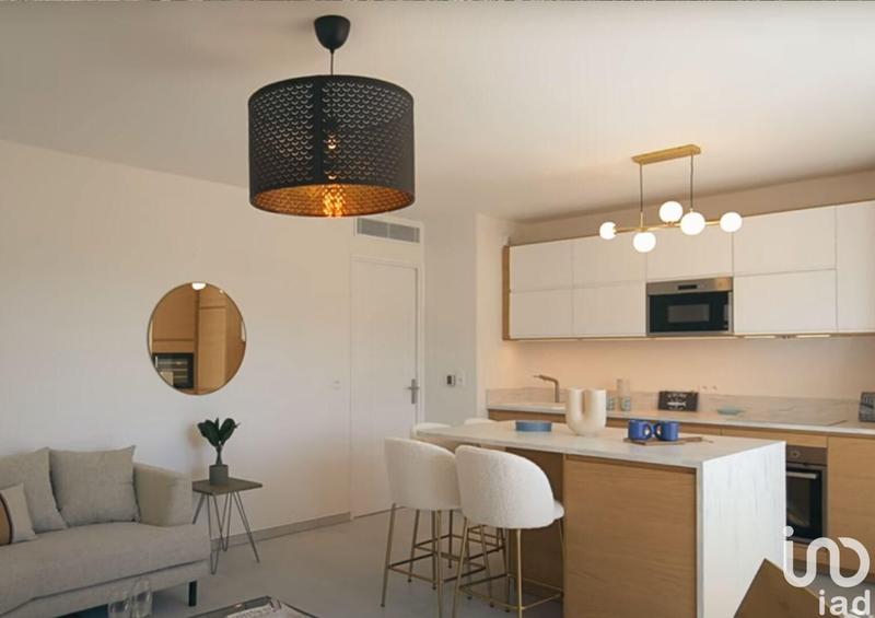 Appartement - 77 m² - 4 pièces