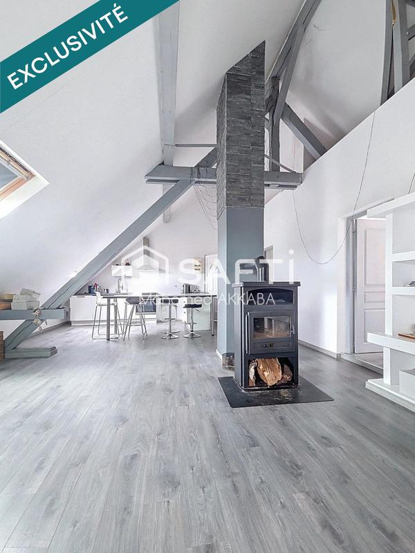 Maison - 310 m² - 12 pièces