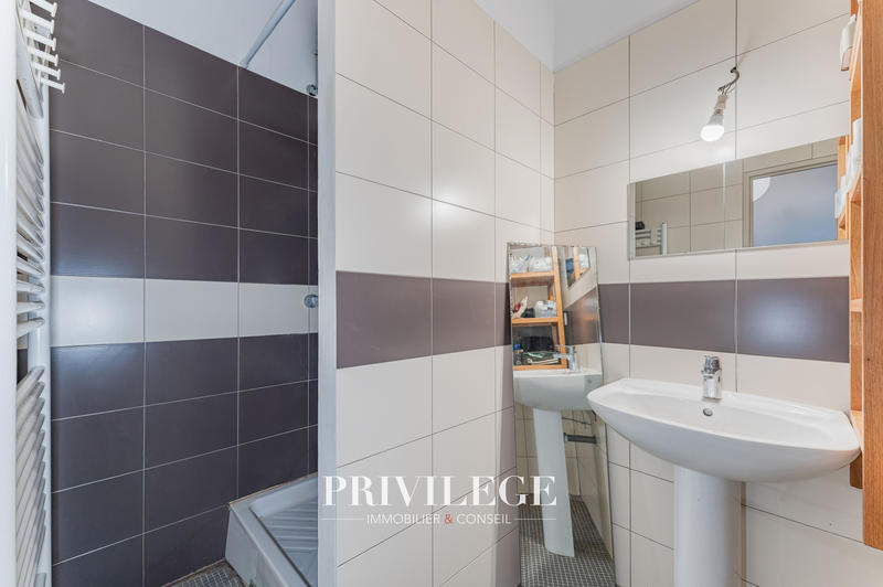 Appartement - 91 m² - 4 pièces