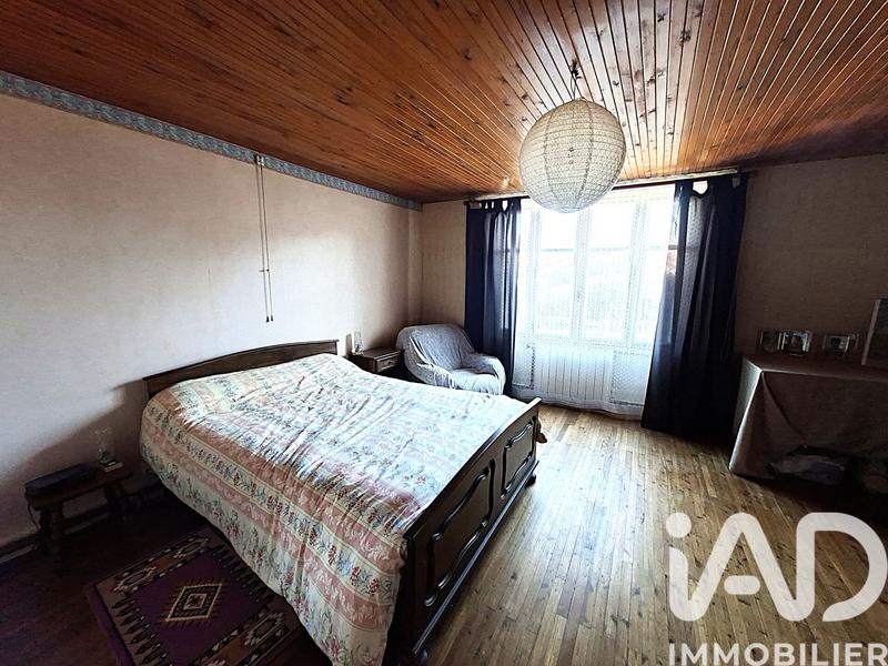 Maison - 195 m² - 7 pièces