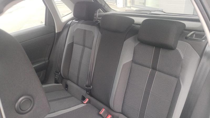 Volkswagen Polo 1.0 Tsi 115 Dsg7 R-Line