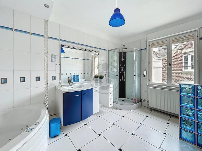 Maison - 113 m² - 5 pièces