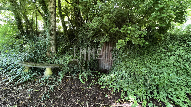 Terrain de loisirs - 25 088 m²