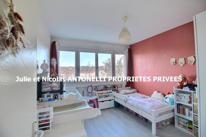 Appartement - 79 m² - 4 pièces