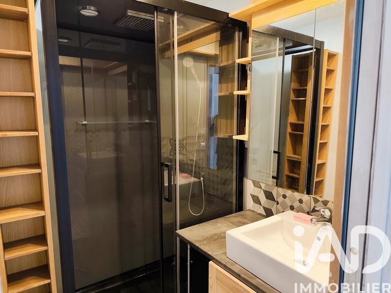 Maison - 183 m² - 8 pièces