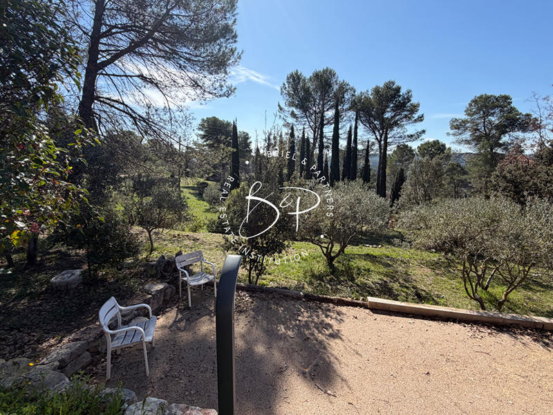 Maison - 106 m² - 5 pièces