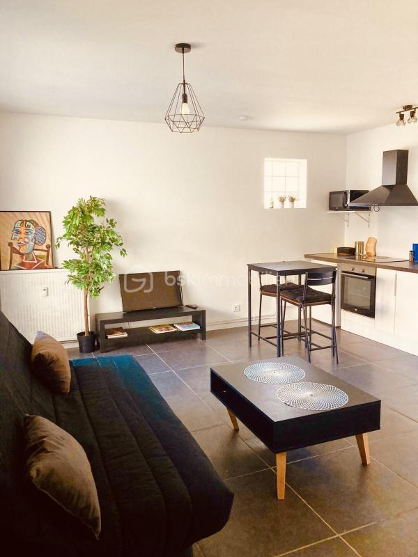 Studio - 33 m² - 1 pièce