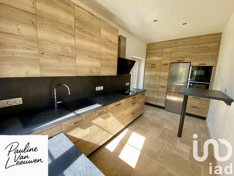 Maison - 243 m² - 5 pièces