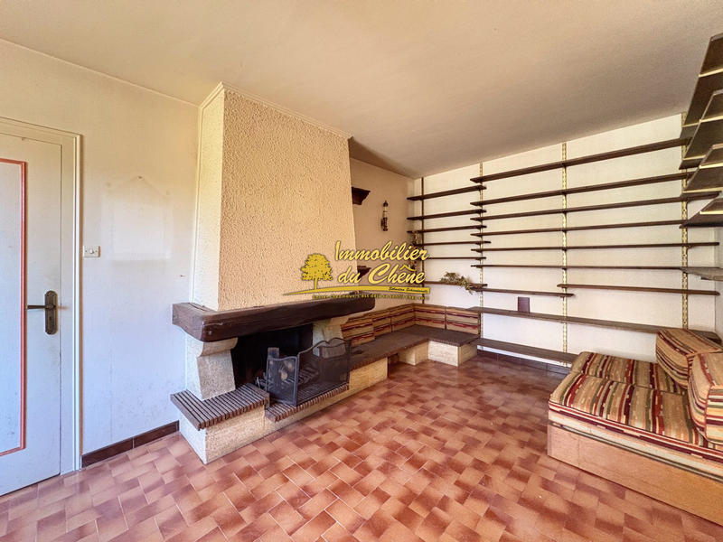 Maison - 206 m² - 9 pièces