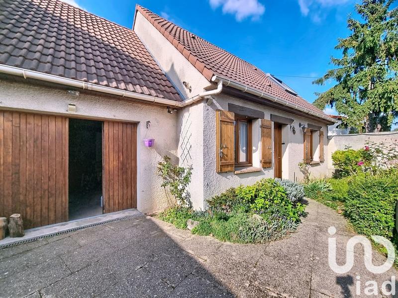 Maison - 91 m² - 5 pièces