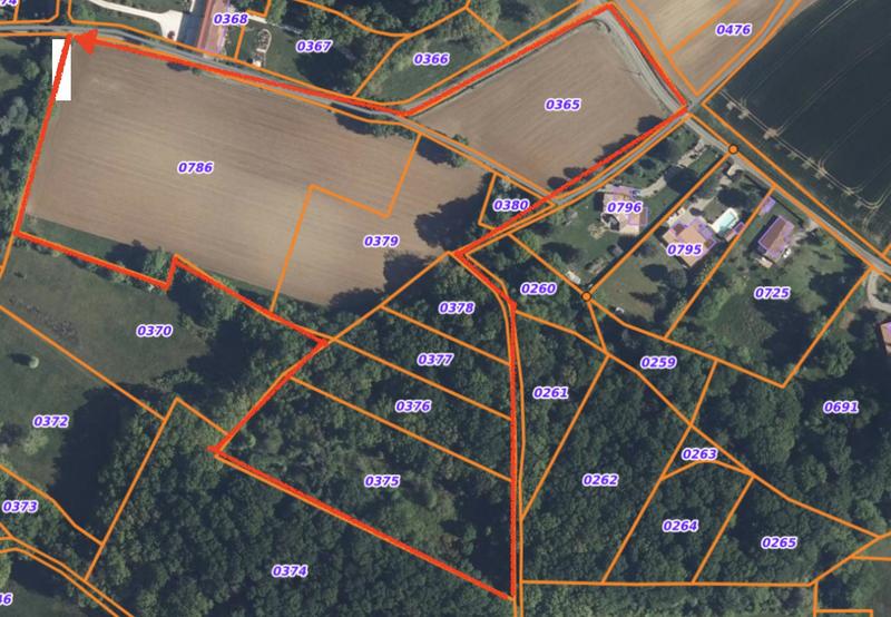 Terrain - 34 735 m²