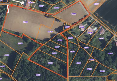 Terrain - 34 735 m²