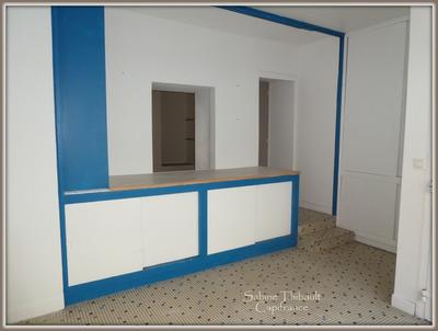 Immeuble - 145 m² - 8 pièces