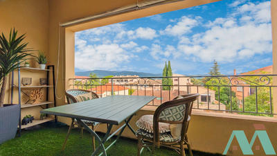 Appartement - 96 m² - 3 pièces