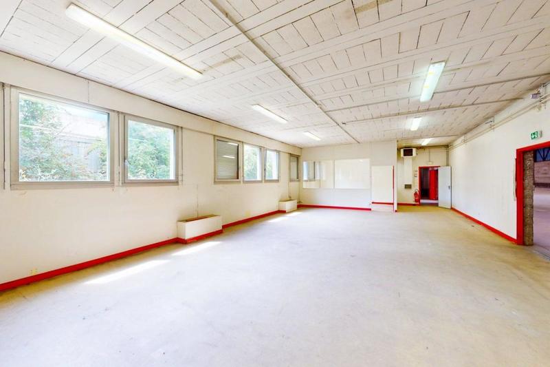 Immeuble - 2 747 m²