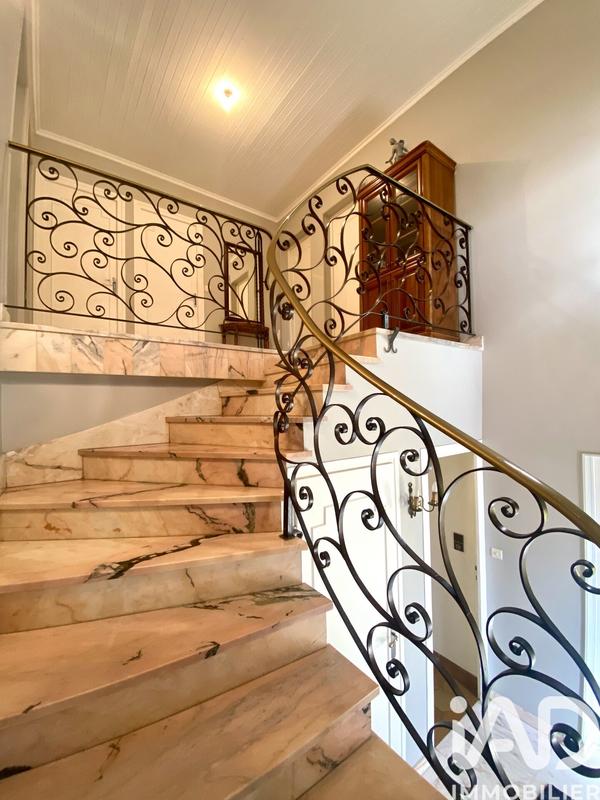 Maison - 129 m² - 6 pièces