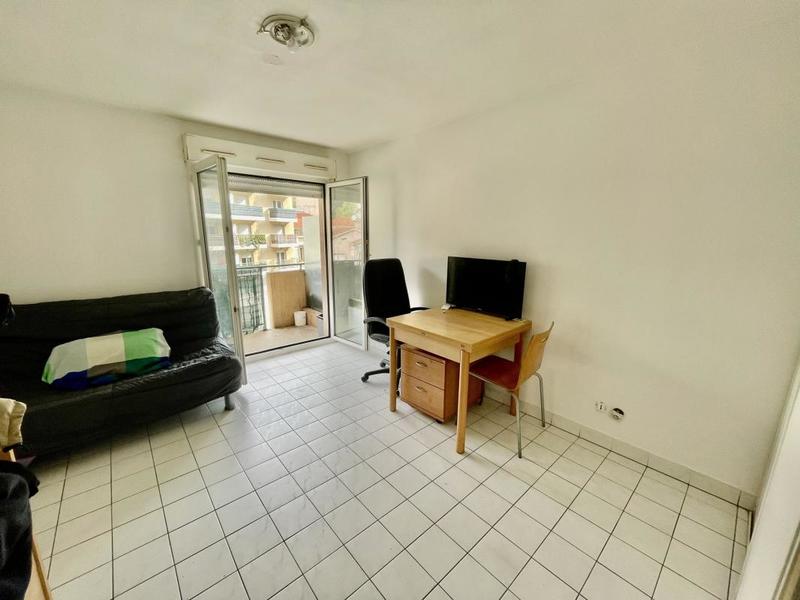 Studio - 18 m² - 1 pièce