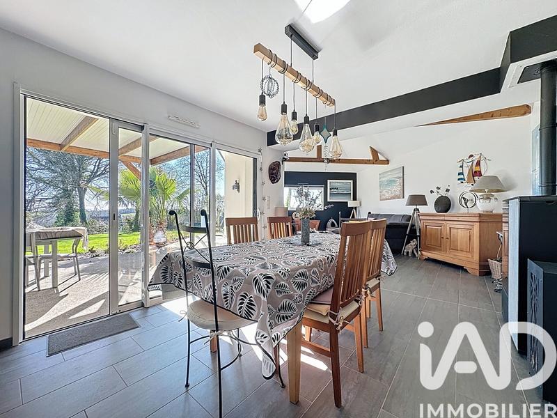 Maison - 156 m² - 6 pièces