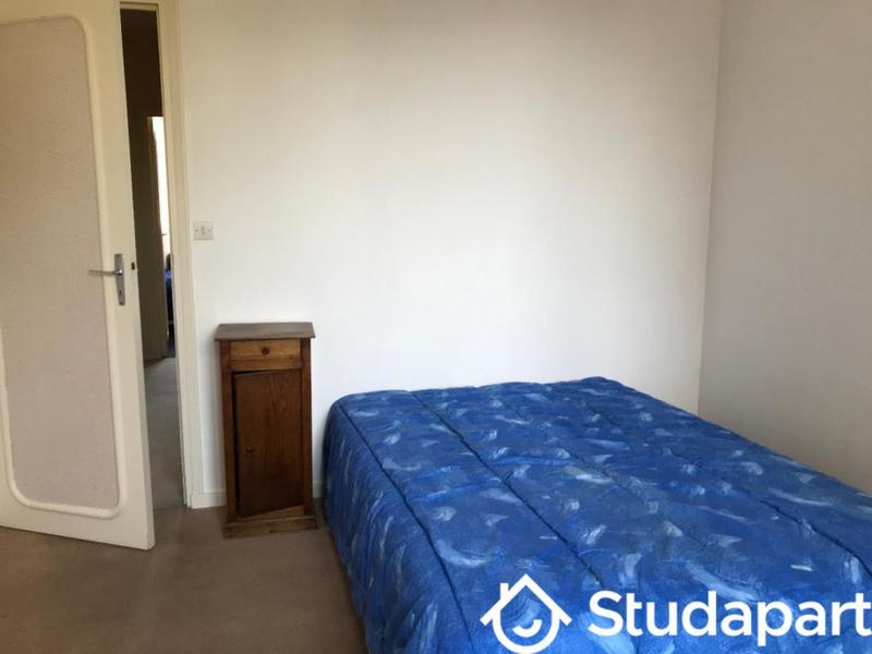 Chambre - 13 m² - 1 pièce