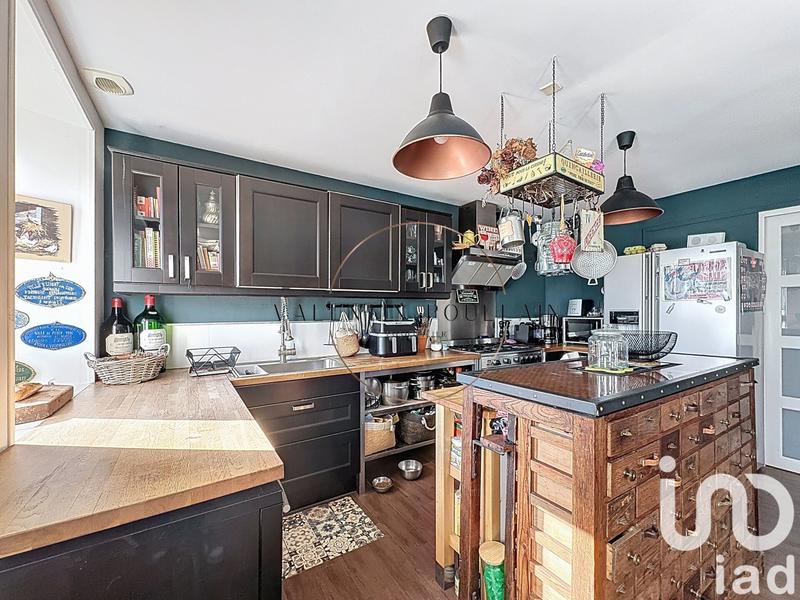 Maison - 145 m² - 6 pièces