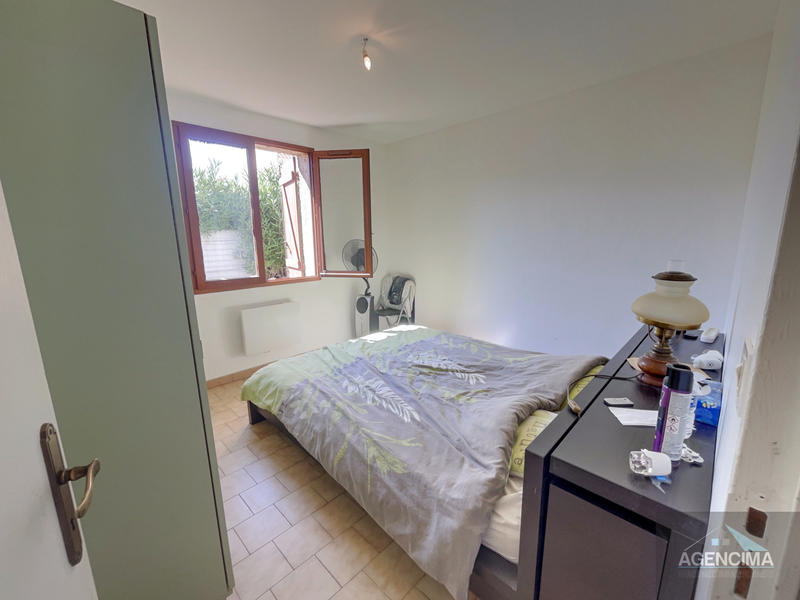 Villa - 80 m² - 4 pièces