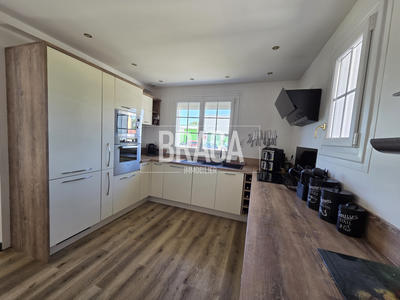 Maison - 130 m² - 4 pièces