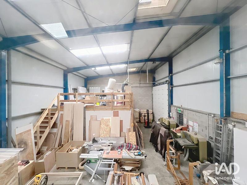 Local commercial - 255 m²