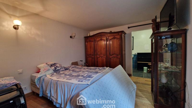 Maison - 179 m² - 6 pièces