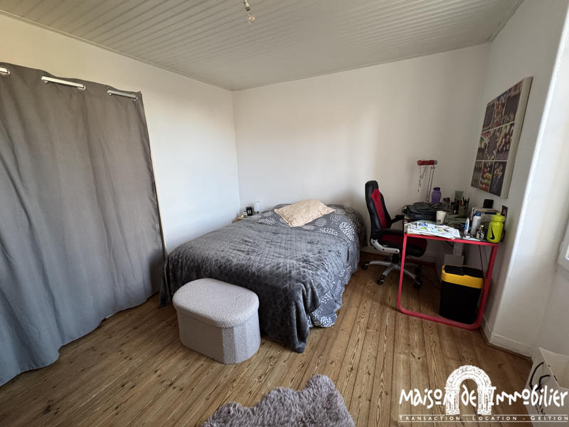 Maison - 99 m² - 5 pièces