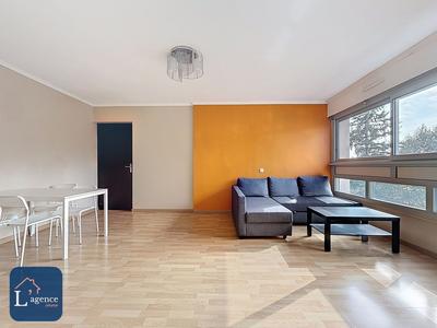 Appartement - 85 m² - 4 pièces