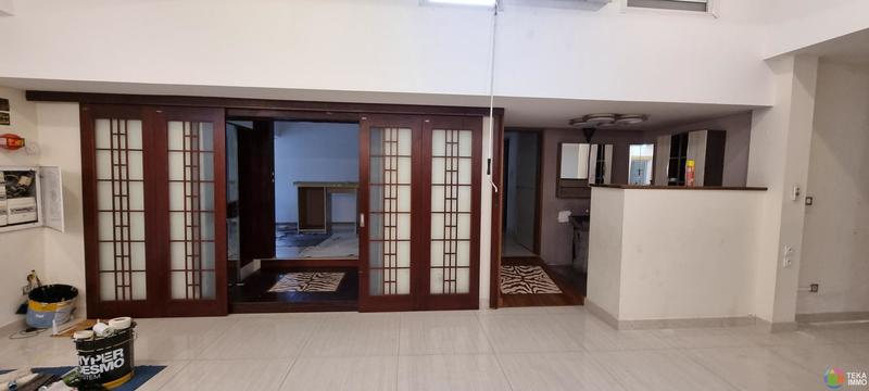 Bureau - 300 m² - 9 pièces