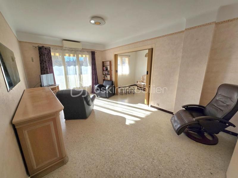 Appartement - 75 m² - 3 pièces