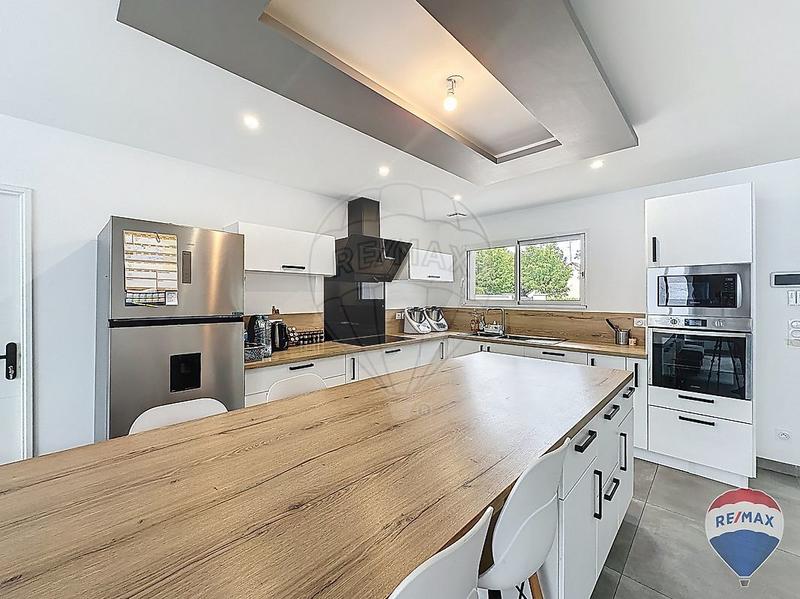 Maison - 125 m² - 6 pièces