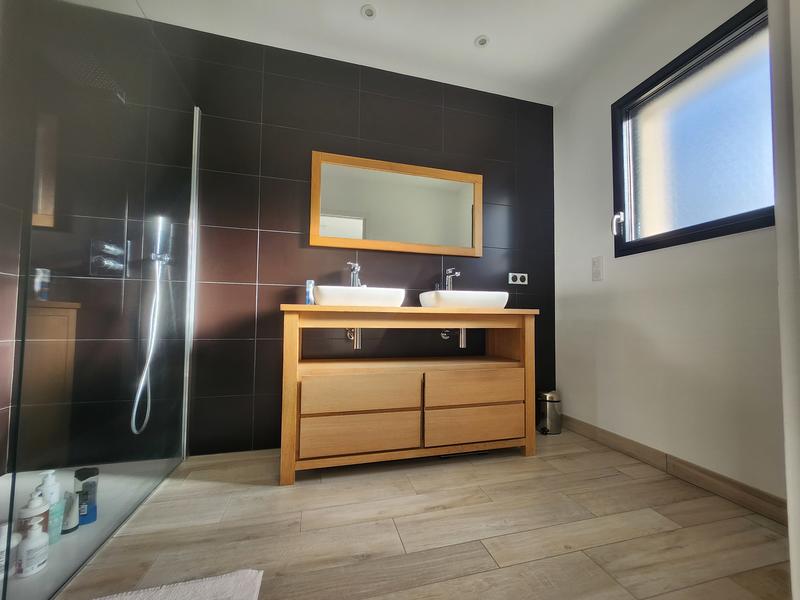 Maison - 149 m² - 6 pièces